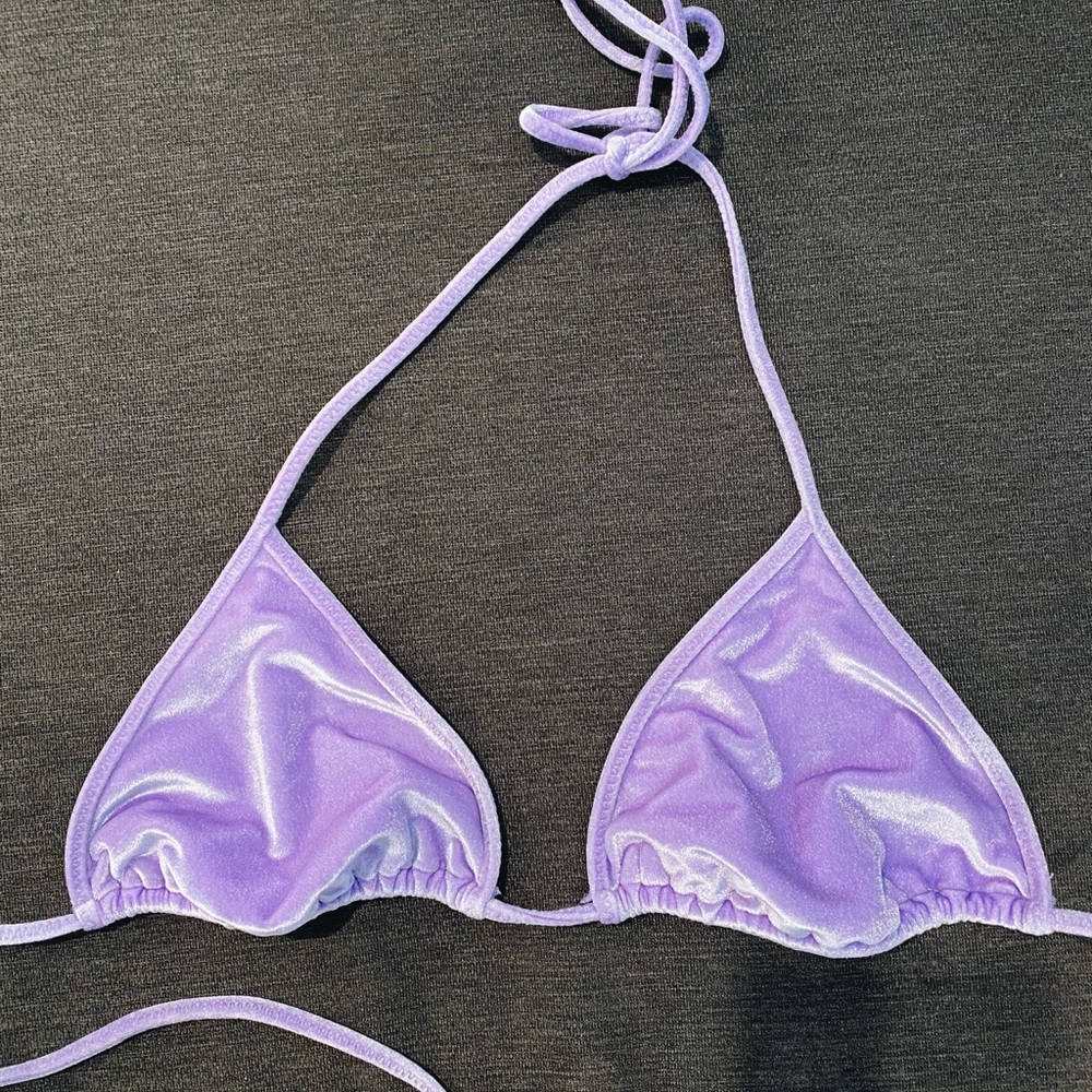 Triangl purple velvet bikini top 👙